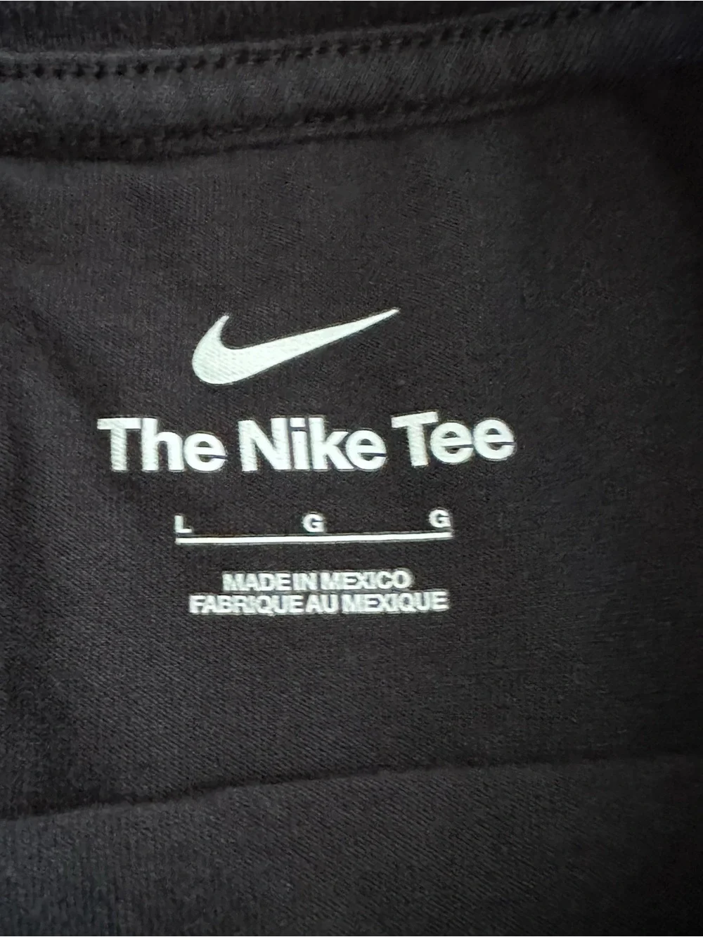 Nike Men’s Large Black Tee with Yellow Logo Print